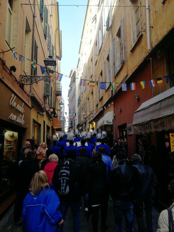 Homeholidaysanremo - Palace エクステリア 写真